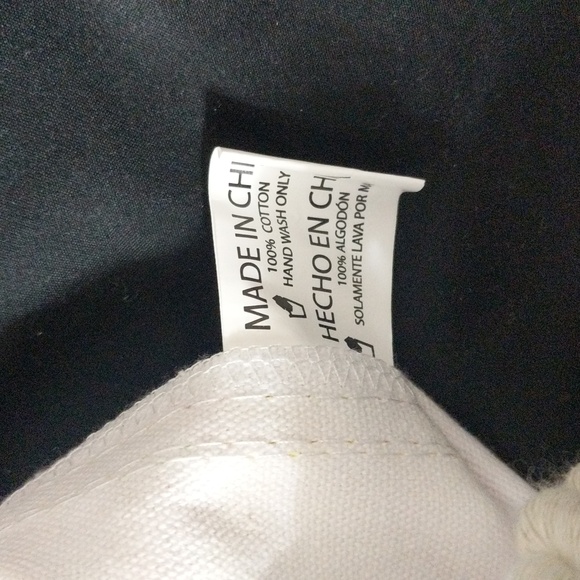 #186. GETAGADGET BERMUDA TIE DYE Canvas Tote with Braided Handles. - Picture 5 of 6